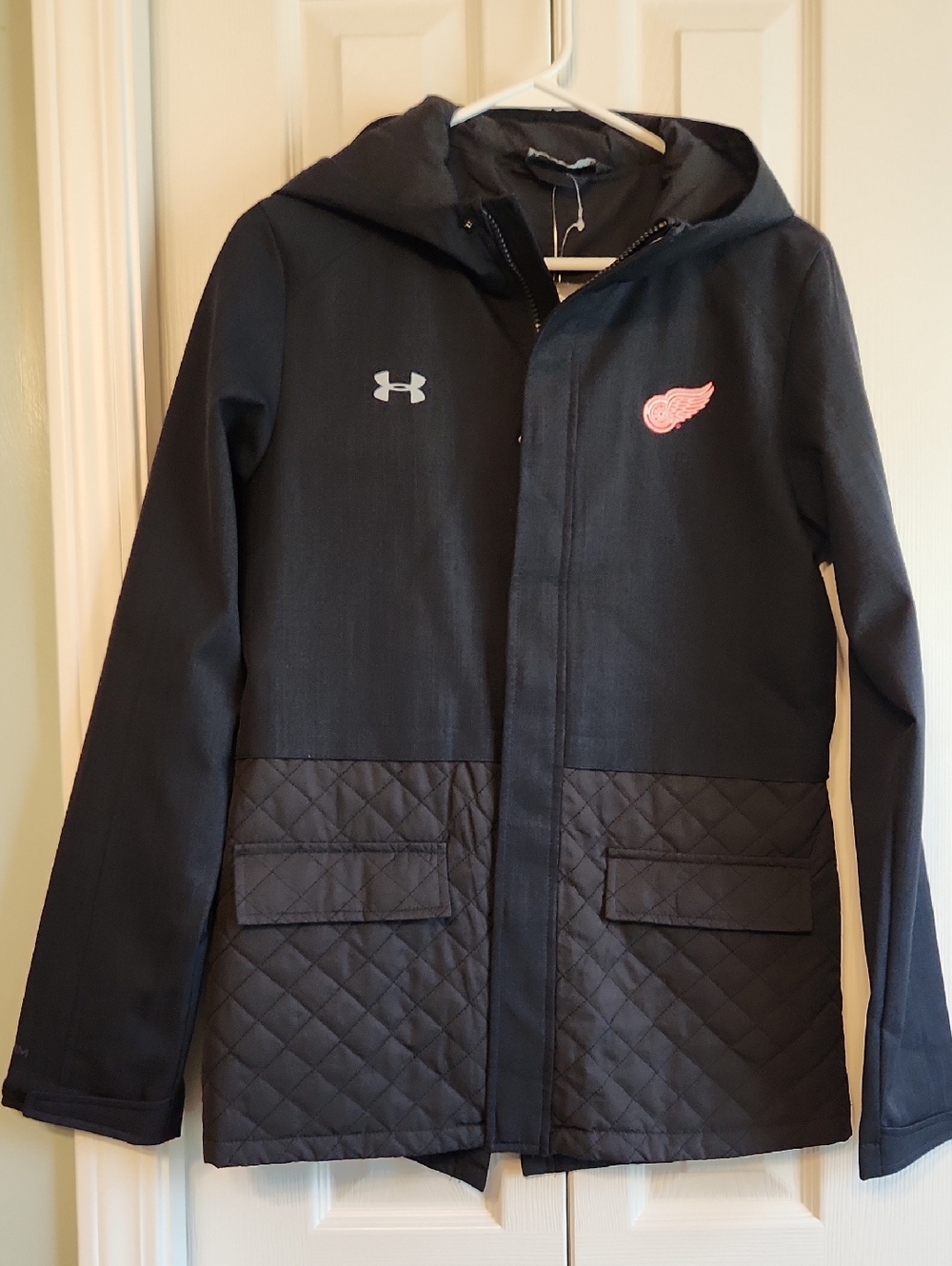 Under Armour Storm Black Hooded Jacket NHL Detroit Red Wings Embroidered